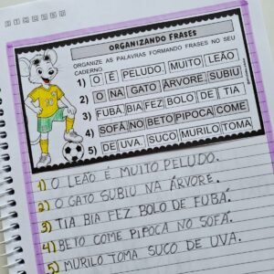 Escrevendo com o rato Léo